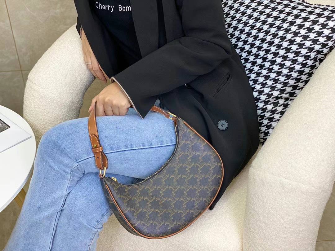 셀린느 트리오페 아바 미니 호보백