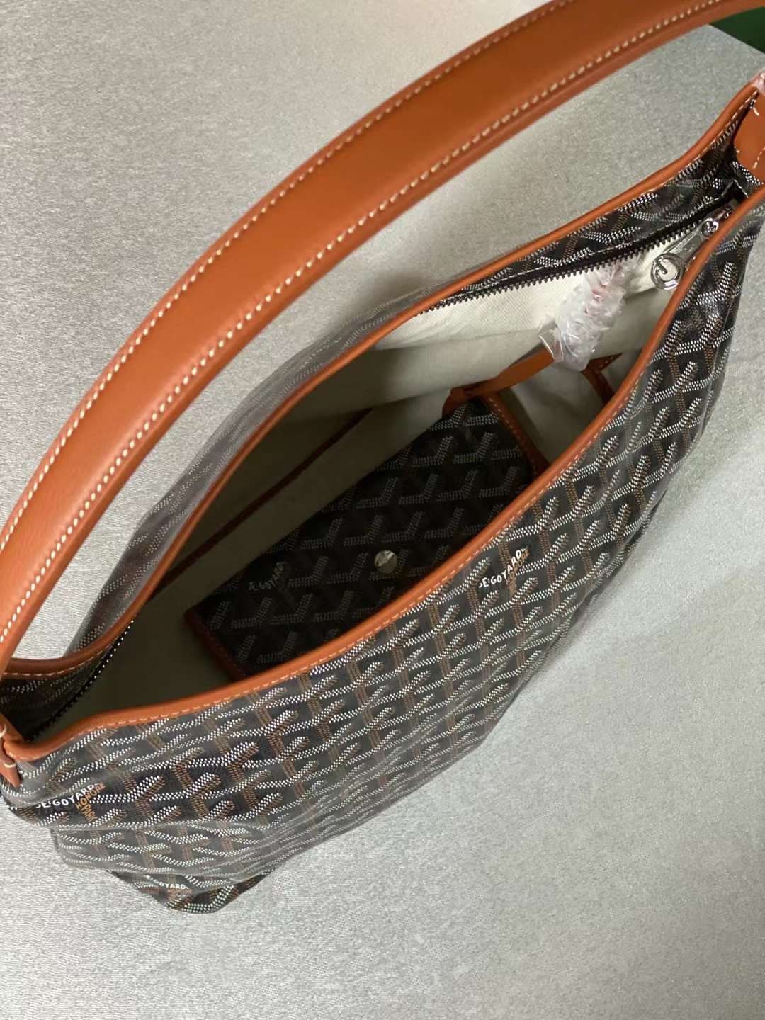 고야드 보헴 호보백