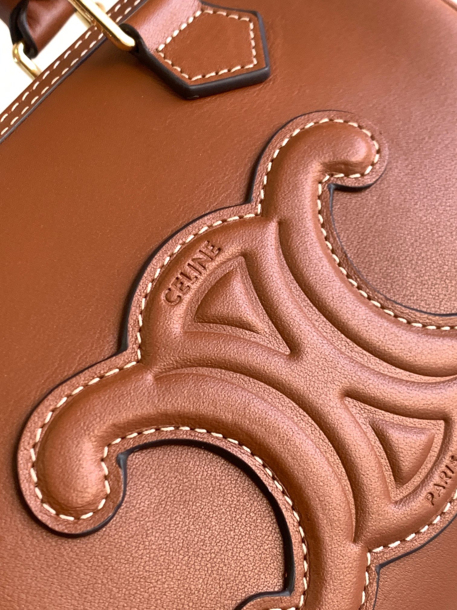 셀린느 SMALL BOSTON CUIR TRIOMPHE