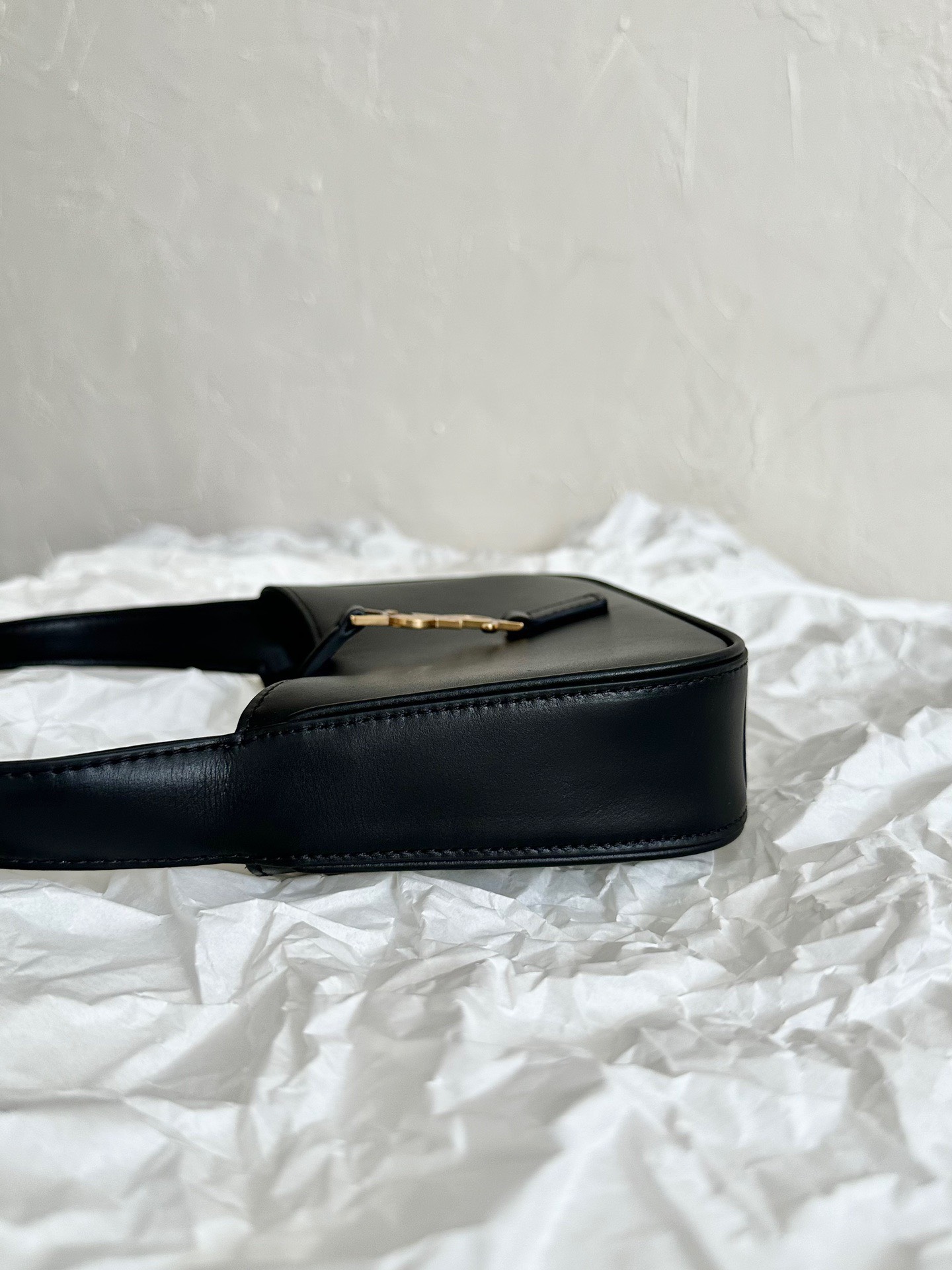 YSL Le 5 à 7 mini Black 여자가방