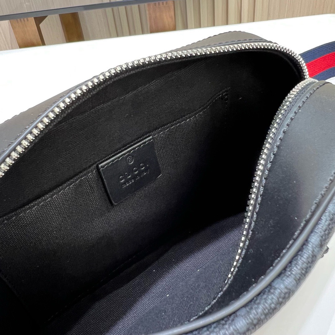 구찌 남성 크로스백