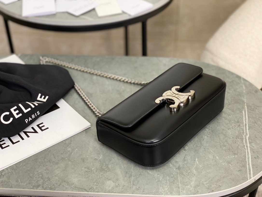 셀린느 CLASSIC 여설 숄더백