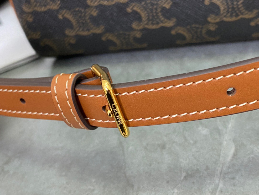 셀린느 스몰 보스턴 트리옹프 캔버스 여성가방