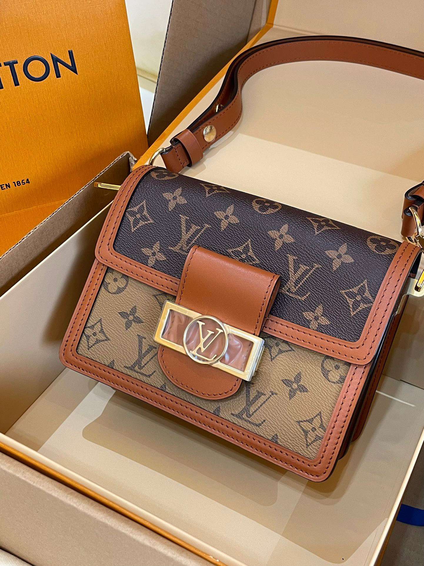 루이비통 DAUPHINE 여성 핸드백