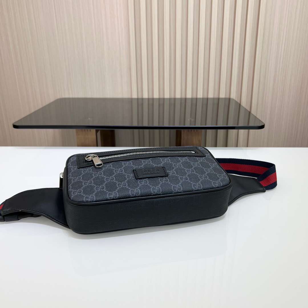 구찌 Soft Zip Belt 남성 허리백