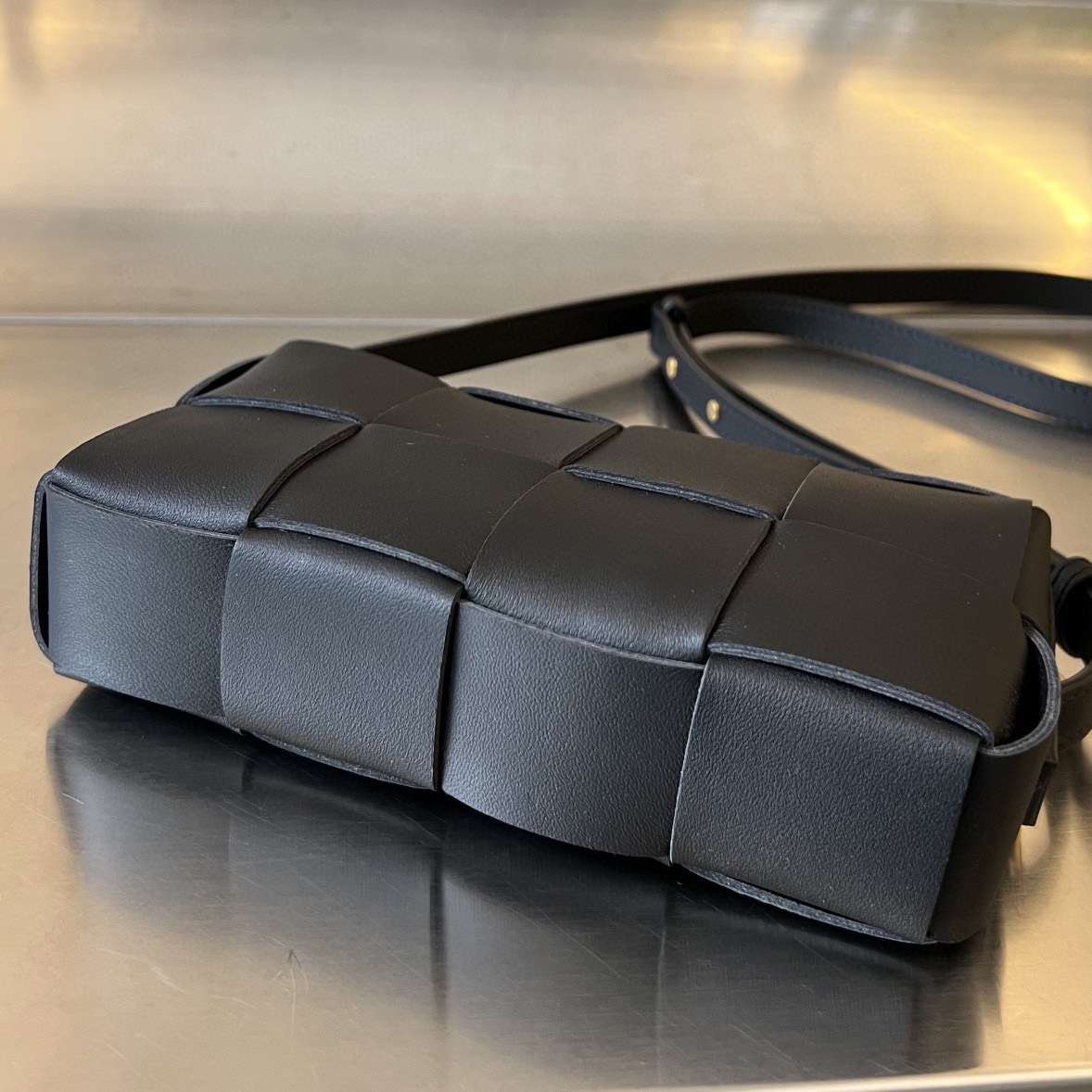 보테가 CASSETTE 여성 가방 (2컬러)