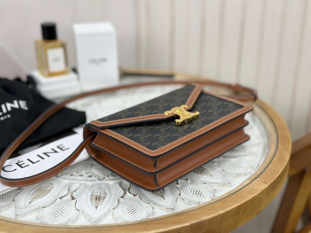 셀린느 ENVELOPPE TRIOMPHE 여성 숄더백