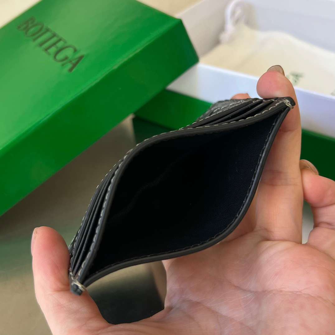 보테가 블랙 인트레치아토 카드 지갑