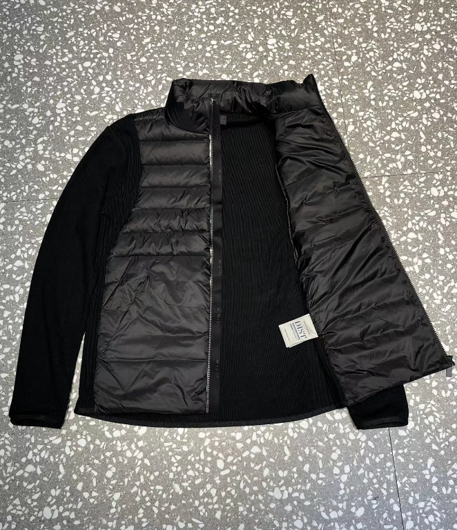 몽클레르 남자 상의