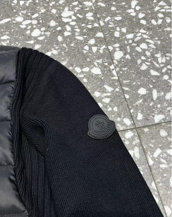 몽클레르 남자 상의