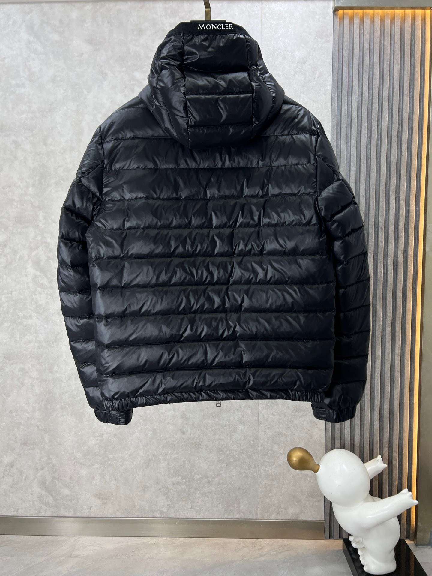 몽클레르 CALLINO 남성 패딩 블랙