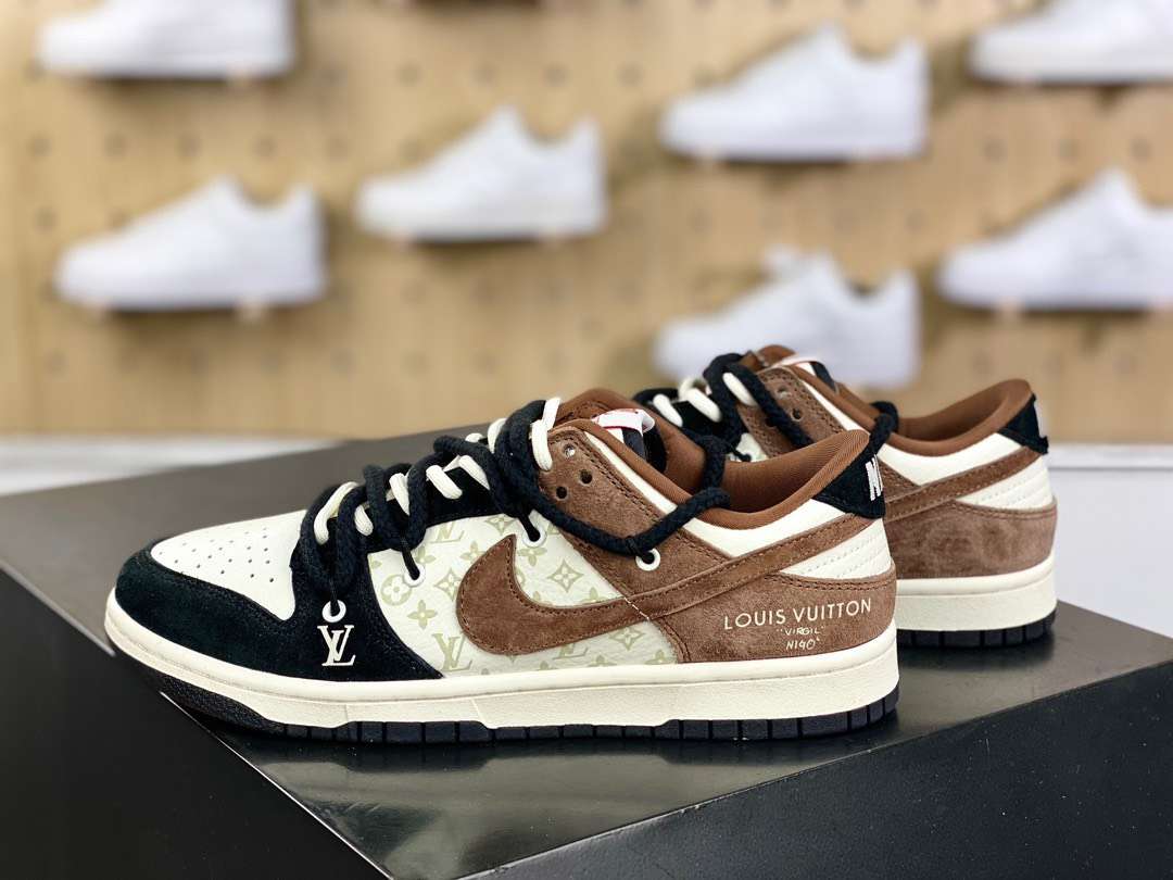 Louis Vuitton x Travis Scott x Nike Air Jordan 남여공용 스니커즈