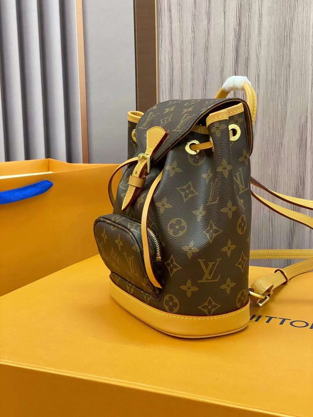 루이비통 Mini Montsouris 여성 가방