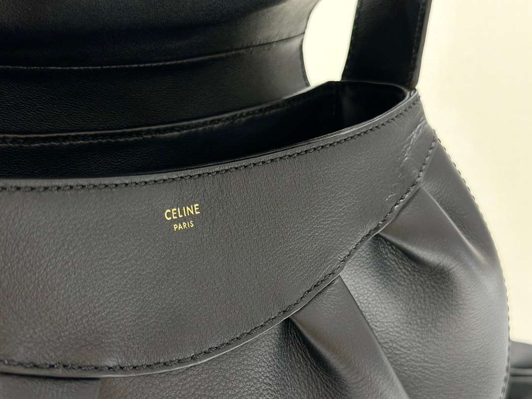 셀린느 POLLY 여성 숄더백