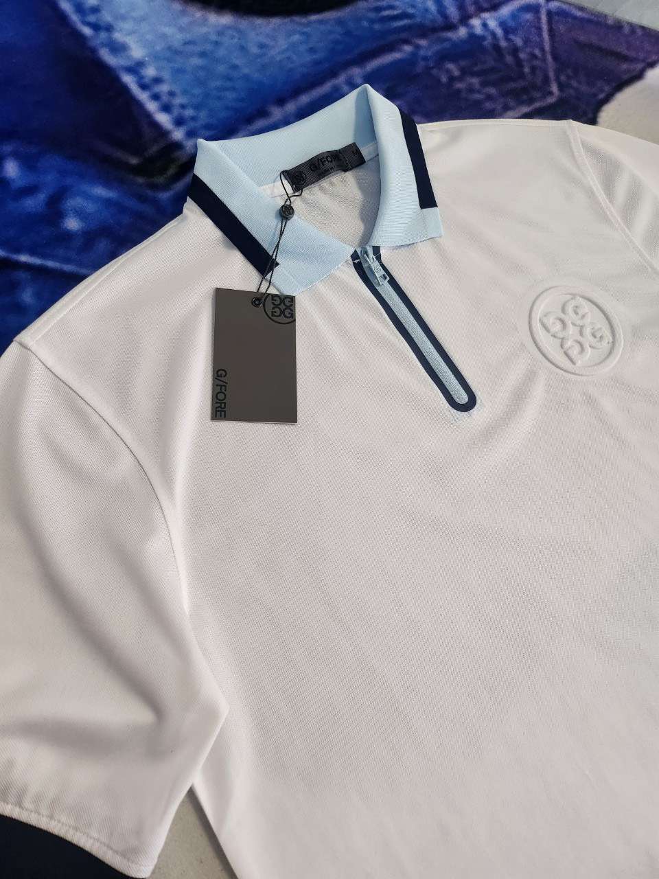 지포어 EMBOSSED LOGO QUARTERZIP 남성 골프 반팔티