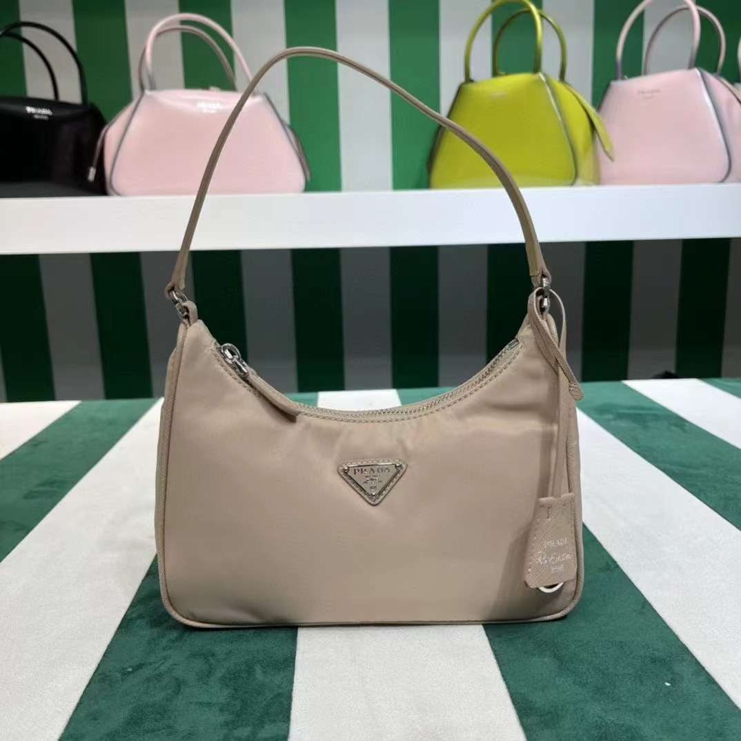 프라다 사피아노 스트랩 여성 호보백