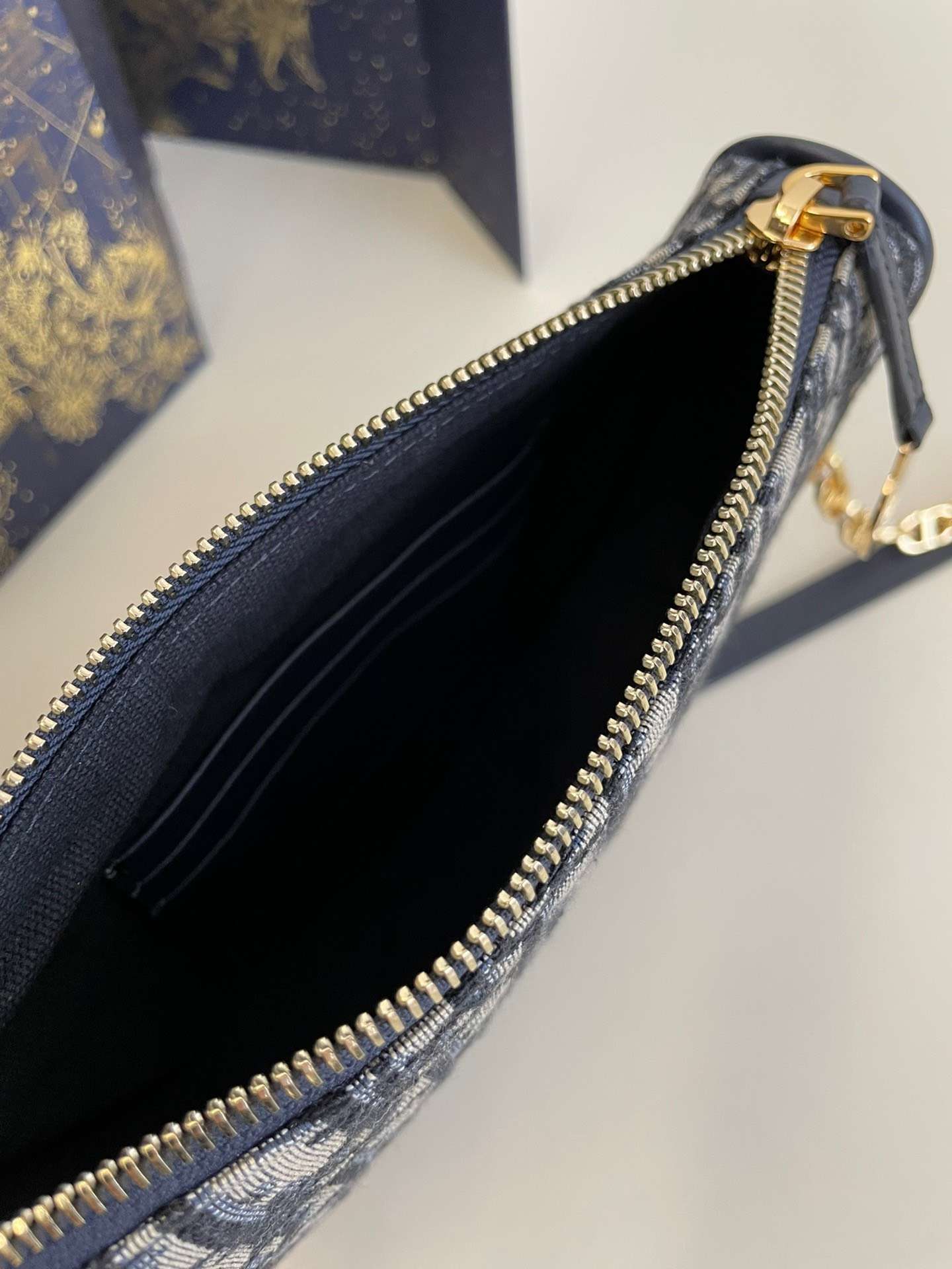 디올 CALLISTO 여성 호보백