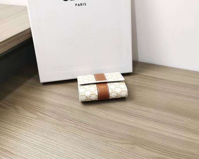 셀린느 Small Trifold 여성 지갑 (2컬러)