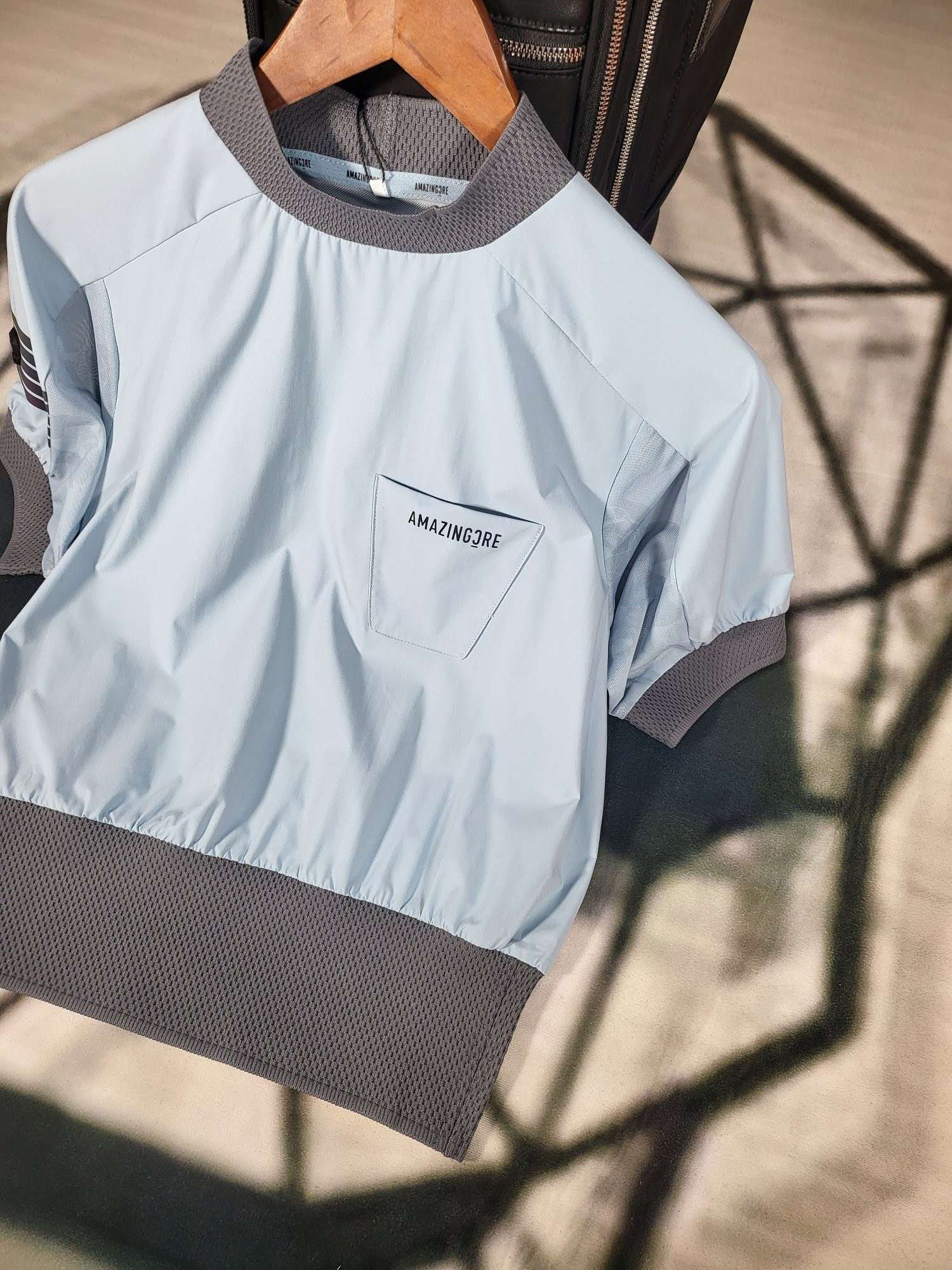 어메이징크리 AIR CIRCUIT HIVE TECH MESH 여성 골프 반팔티 (2컬러)