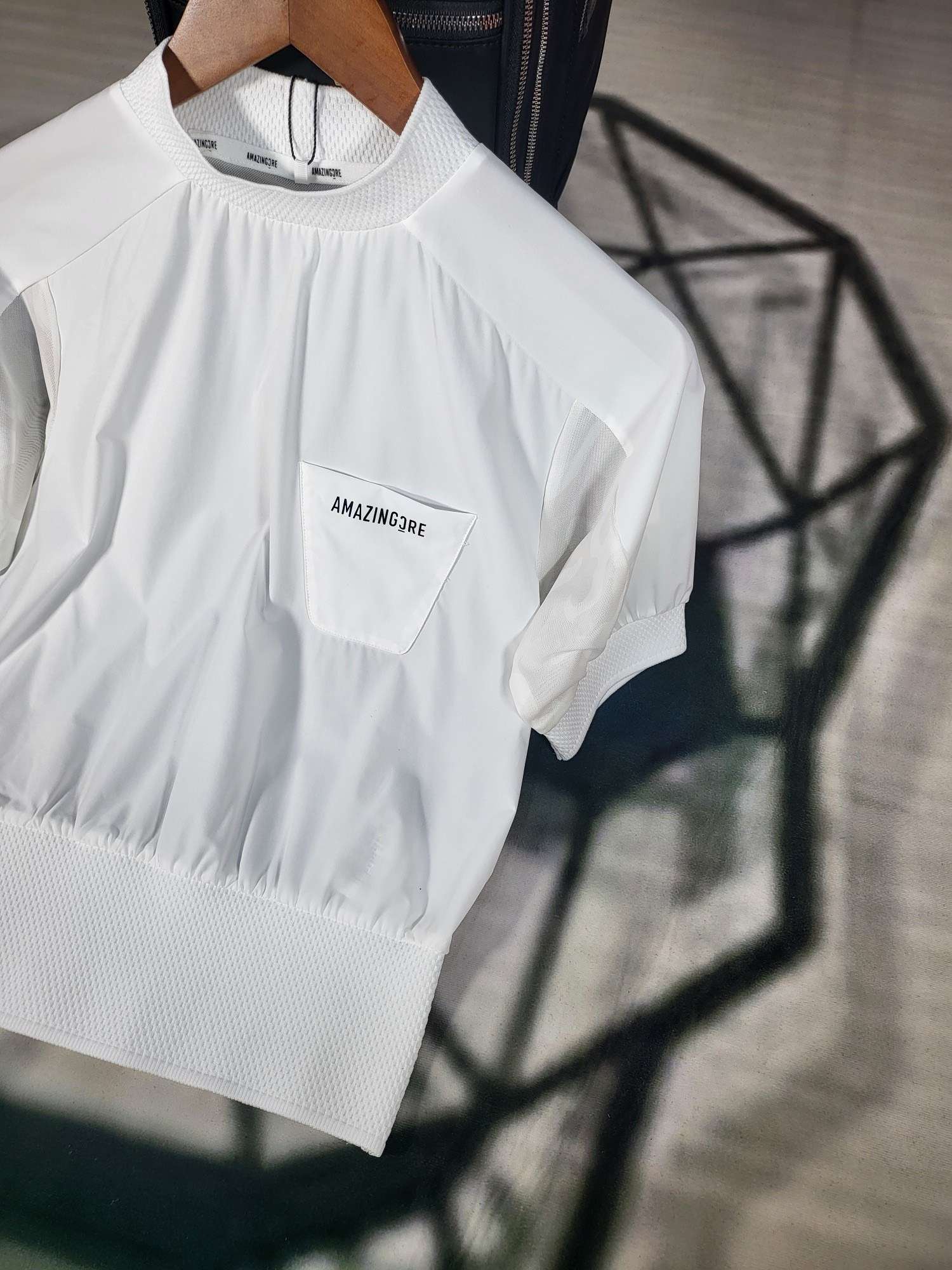 어메이징크리 AIR CIRCUIT HIVE TECH MESH 여성 골프 반팔티 (2컬러)