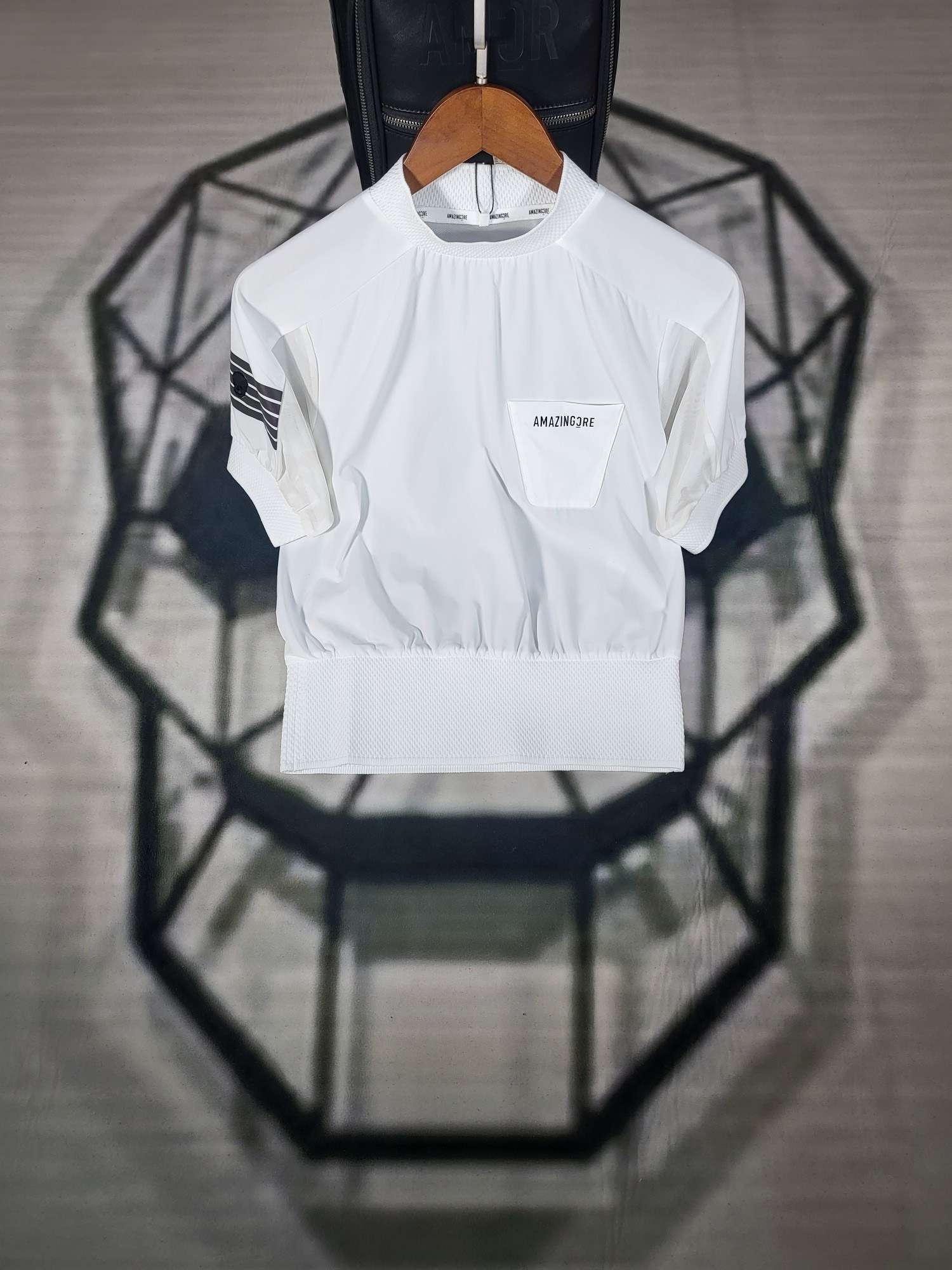 어메이징크리 AIR CIRCUIT HIVE TECH MESH 여성 골프 반팔티 (2컬러)