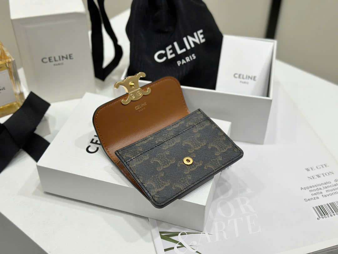 셀린느 Triomphe Small Flap 여성 지갑