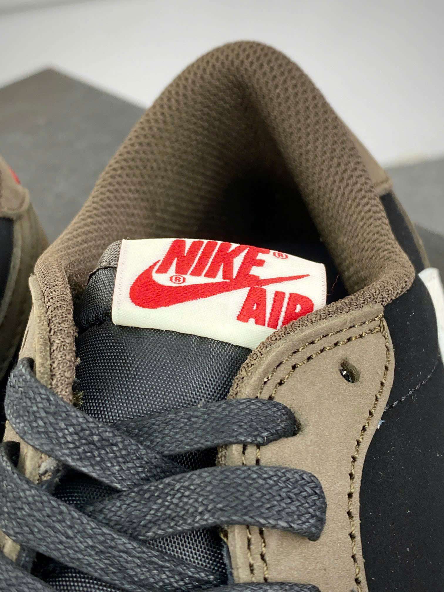 나이키 RETRO LOW OG CACTUS JACK 남여공용 스니커즈 (A급/프리미엄급)