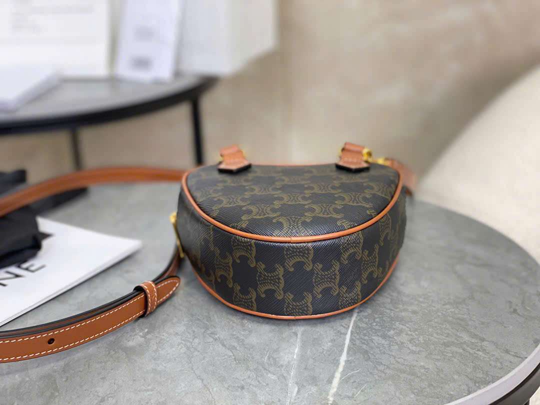 셀린느 마이크로 하트 여성 크로스백