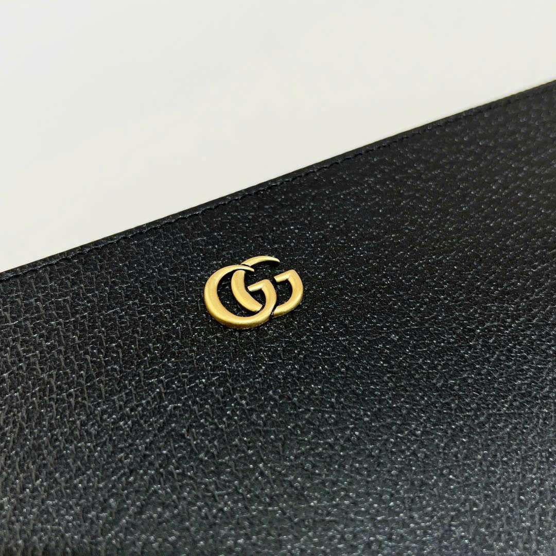 구찌 GG Marmont Leather Strap 남성 클러치