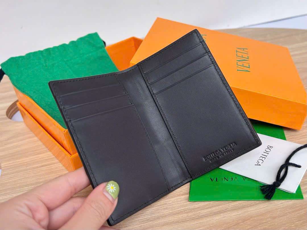 보테가 Cassette Flap 남성 카드 지갑