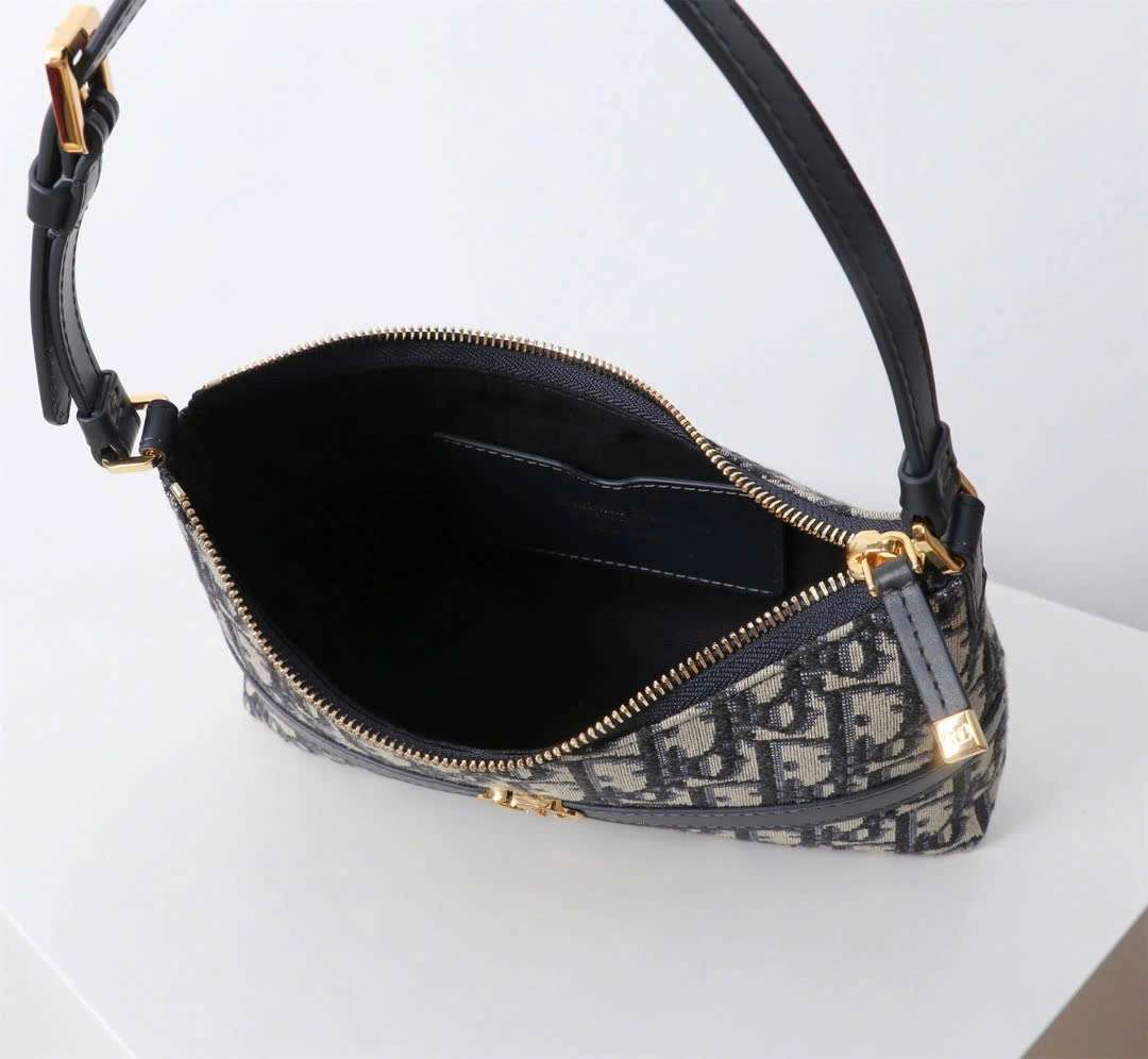 디올 Montaigne Mini Hobo 여성 숄더백