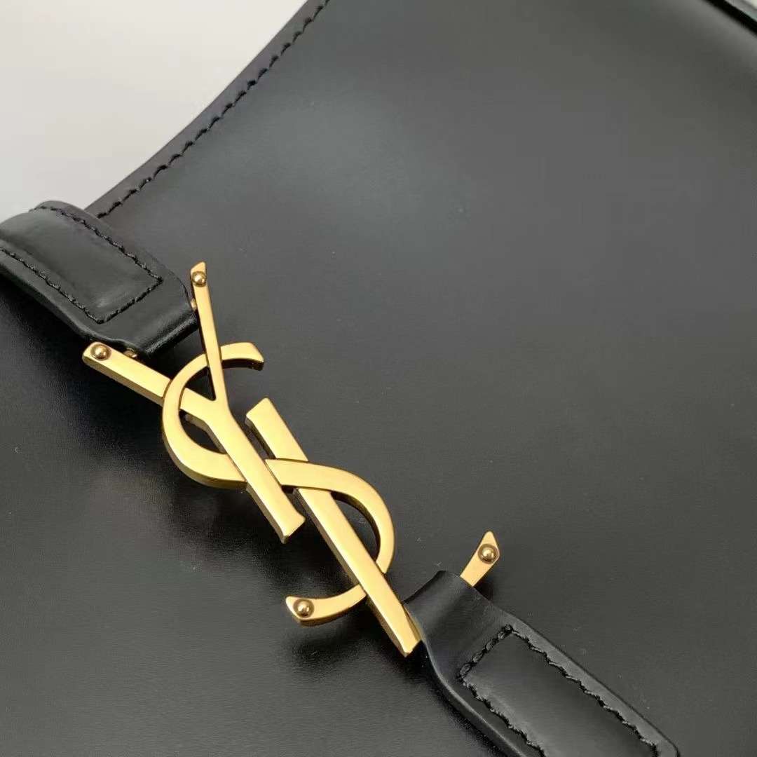 입생로랑 Le 5 À 7 여성 가방