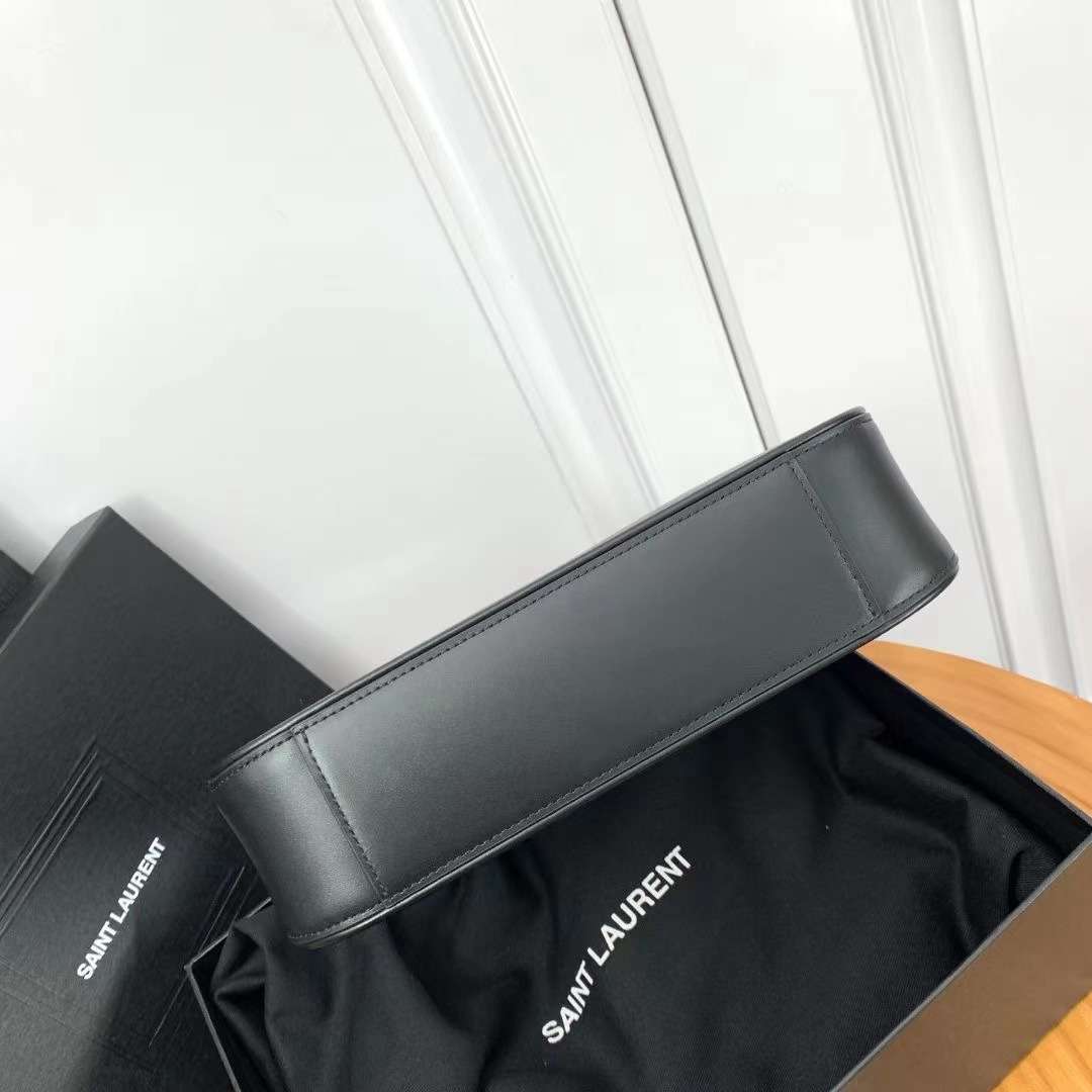 입생로랑 Le 5 À 7 여성 가방