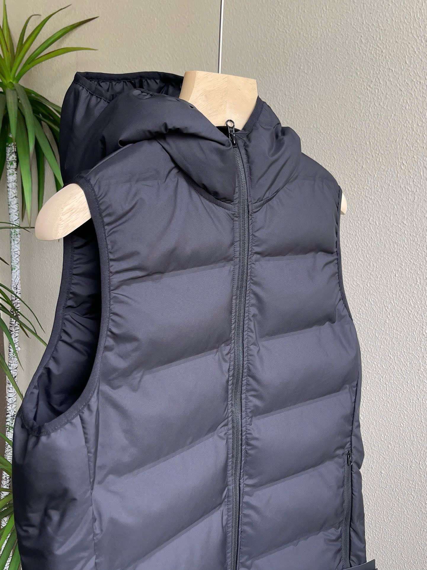 스톤아일랜드 캐주얼 후드 남여공용 조끼