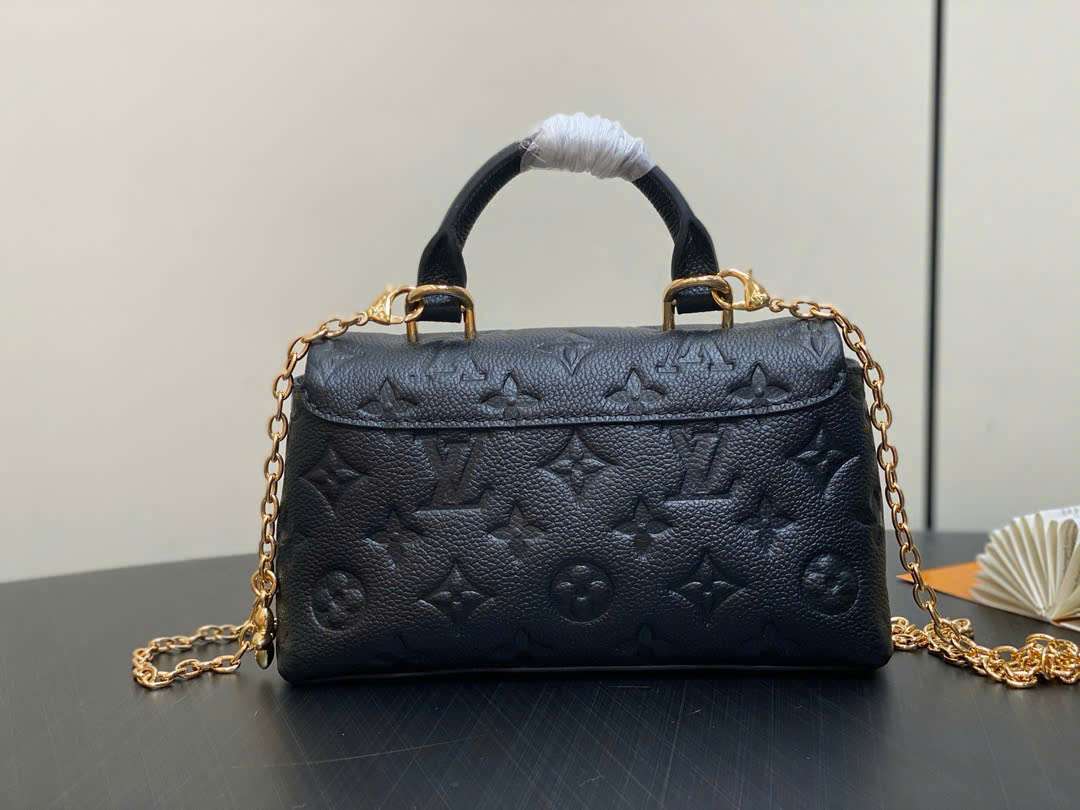 루이비통 NANO MADELEINE 여성 가방