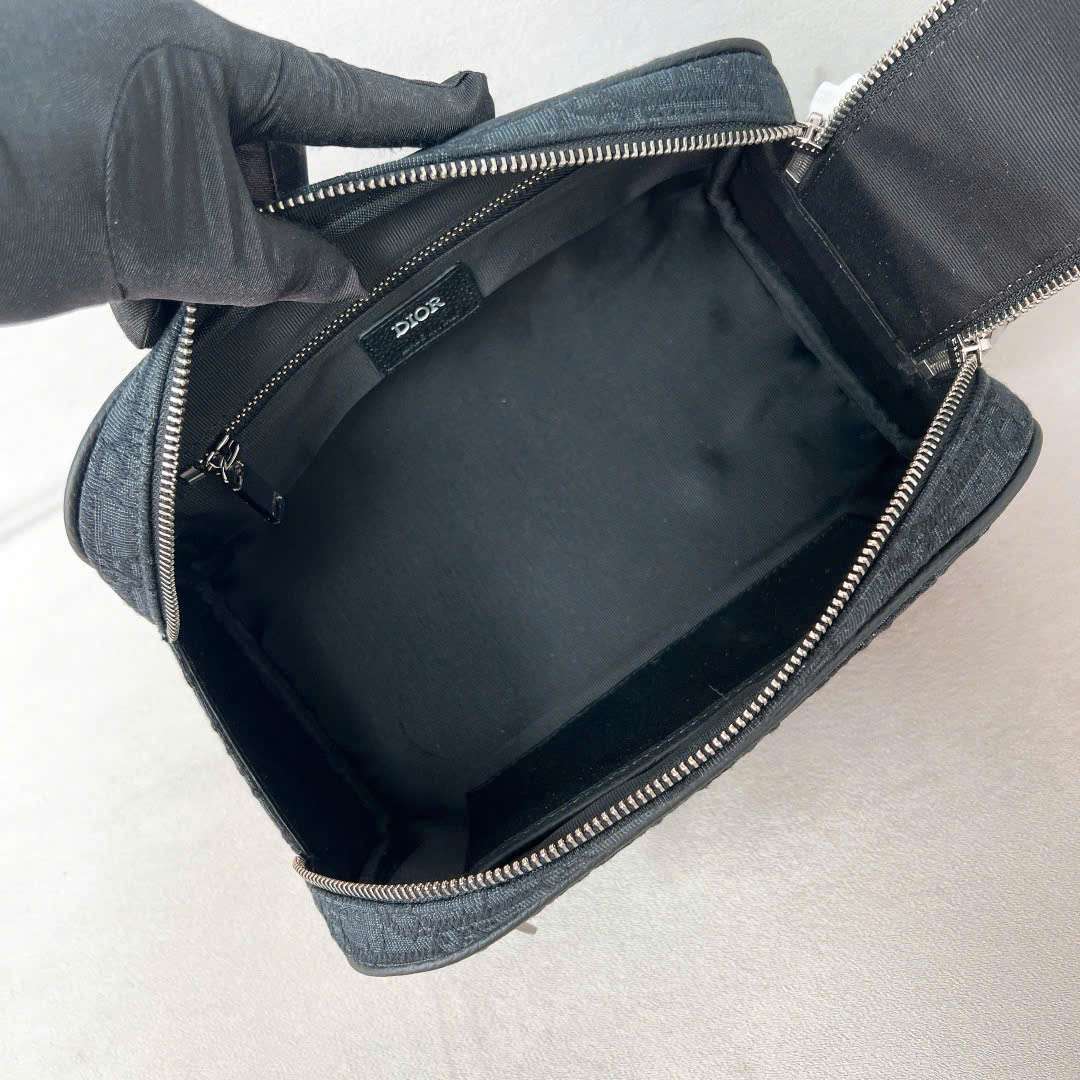 디올 Canvas Oblique 남여공용 파우치