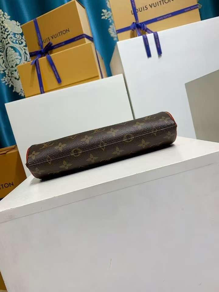 루이비통 포쉐트 티레트 여성 숄더백