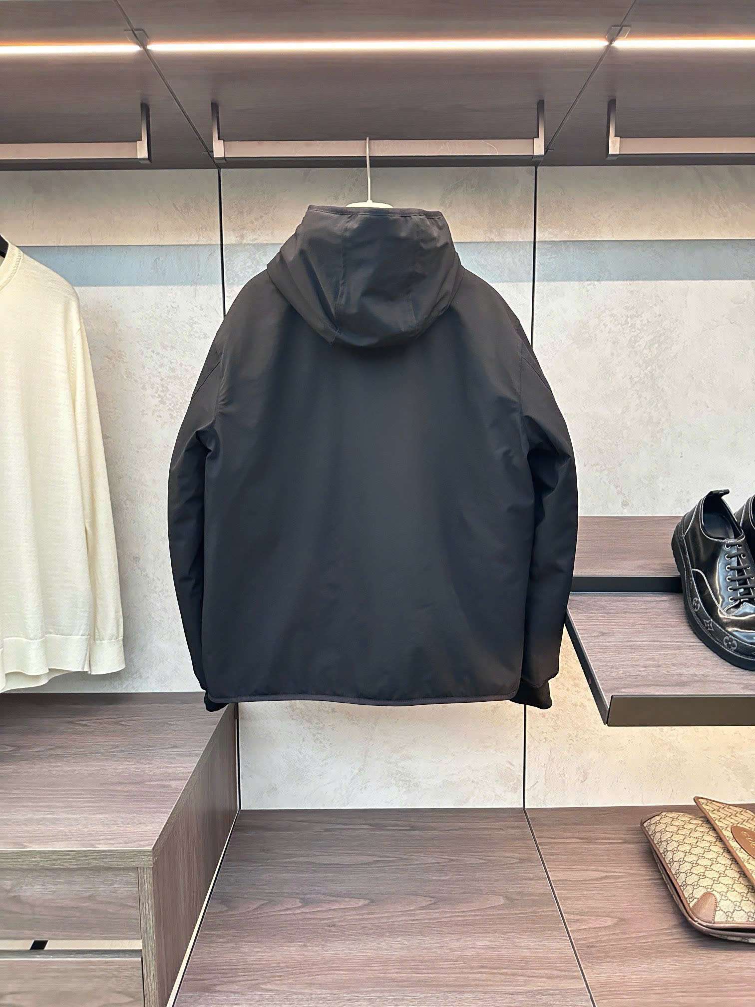 스톤아일랜드 나침반 로고 남성 바람막이