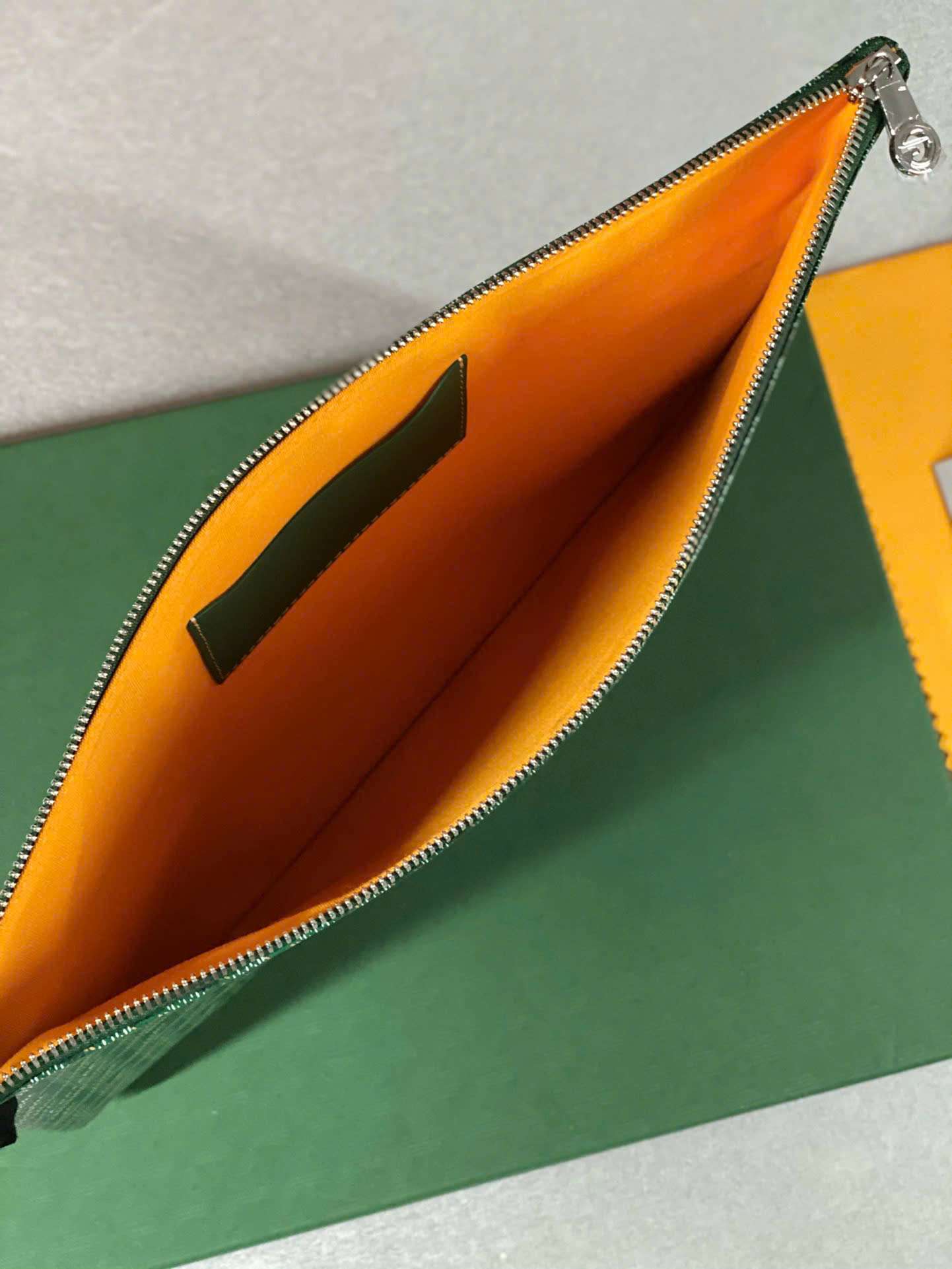 고야드 세나 남여공용 클러치