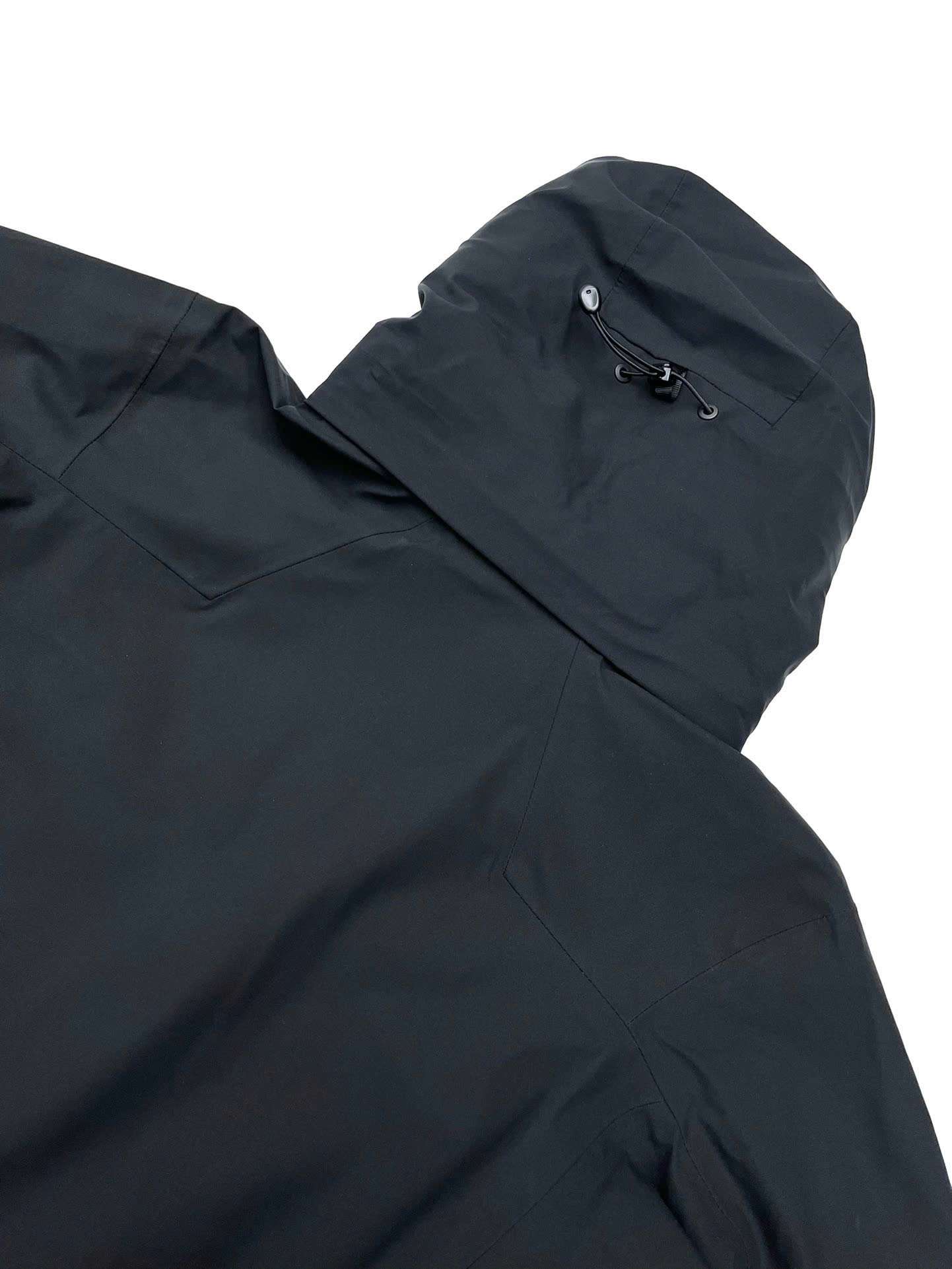 아크테릭스 GORE-TEX 남여공용 바람막이