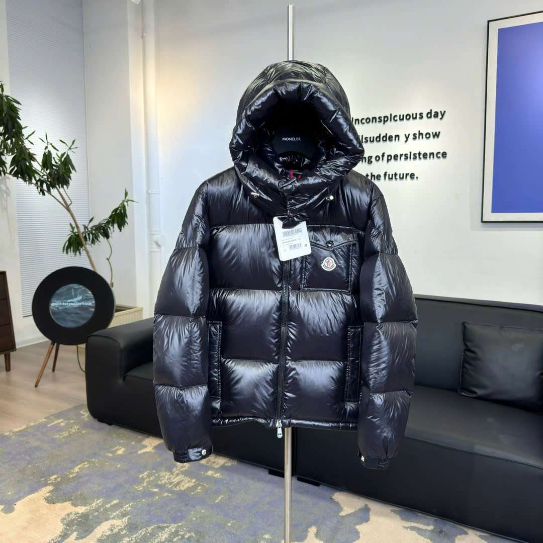 몽클레르 MONTBELIARD 남성 패딩