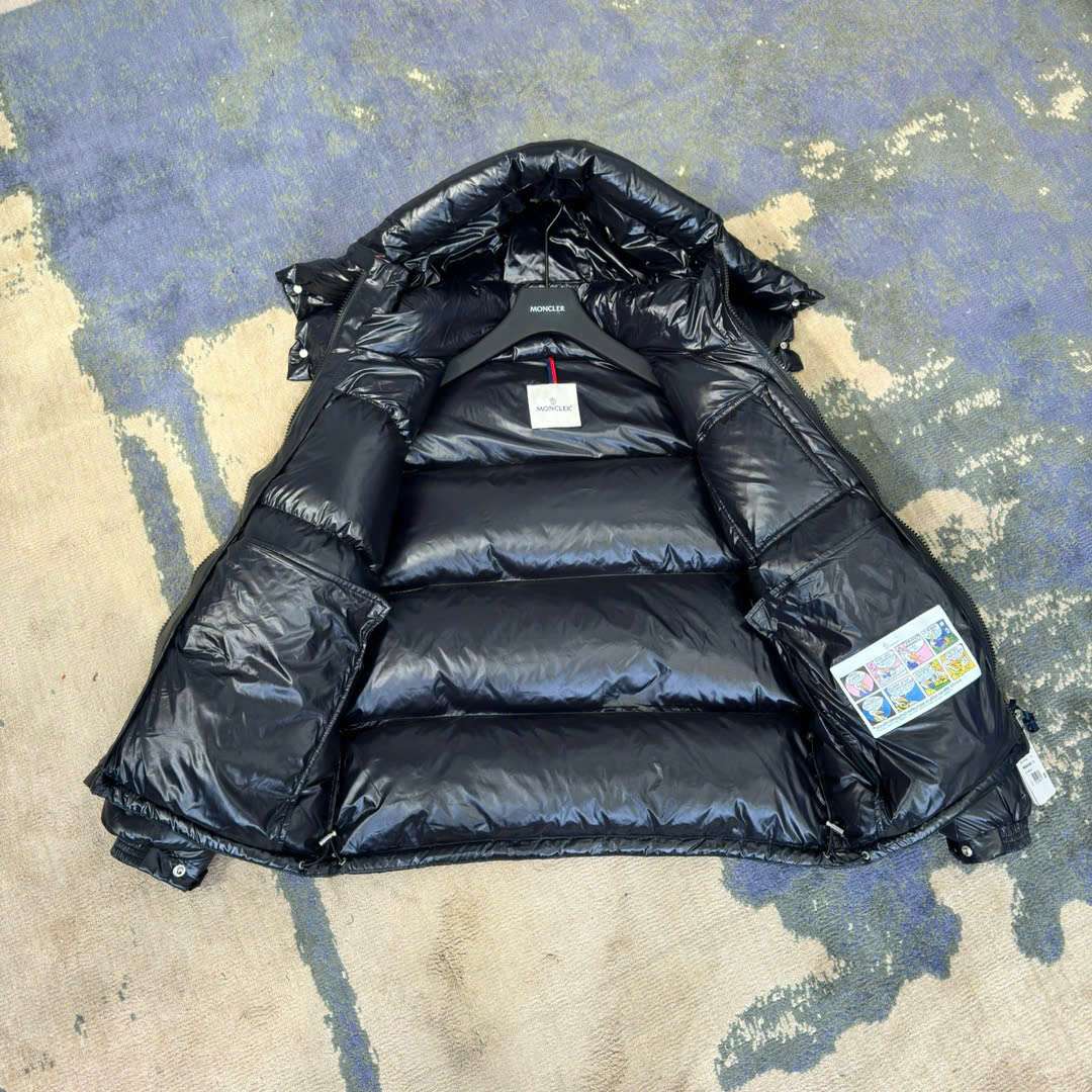 몽클레르 MONTBELIARD 남성 패딩