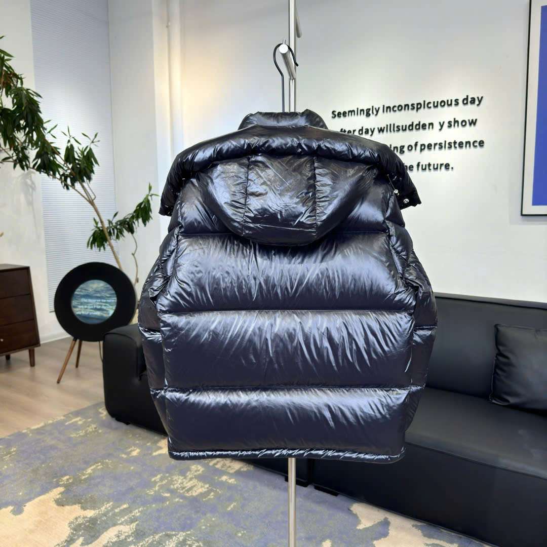 몽클레르 MONTBELIARD 남성 패딩