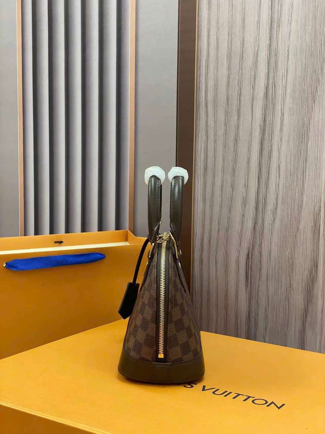 루이비통 알마BB 모노그램 여성 핸드백