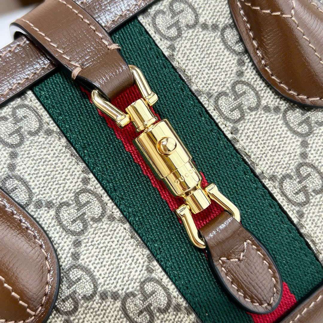 구찌 Small tote with piston closure 여성 가방