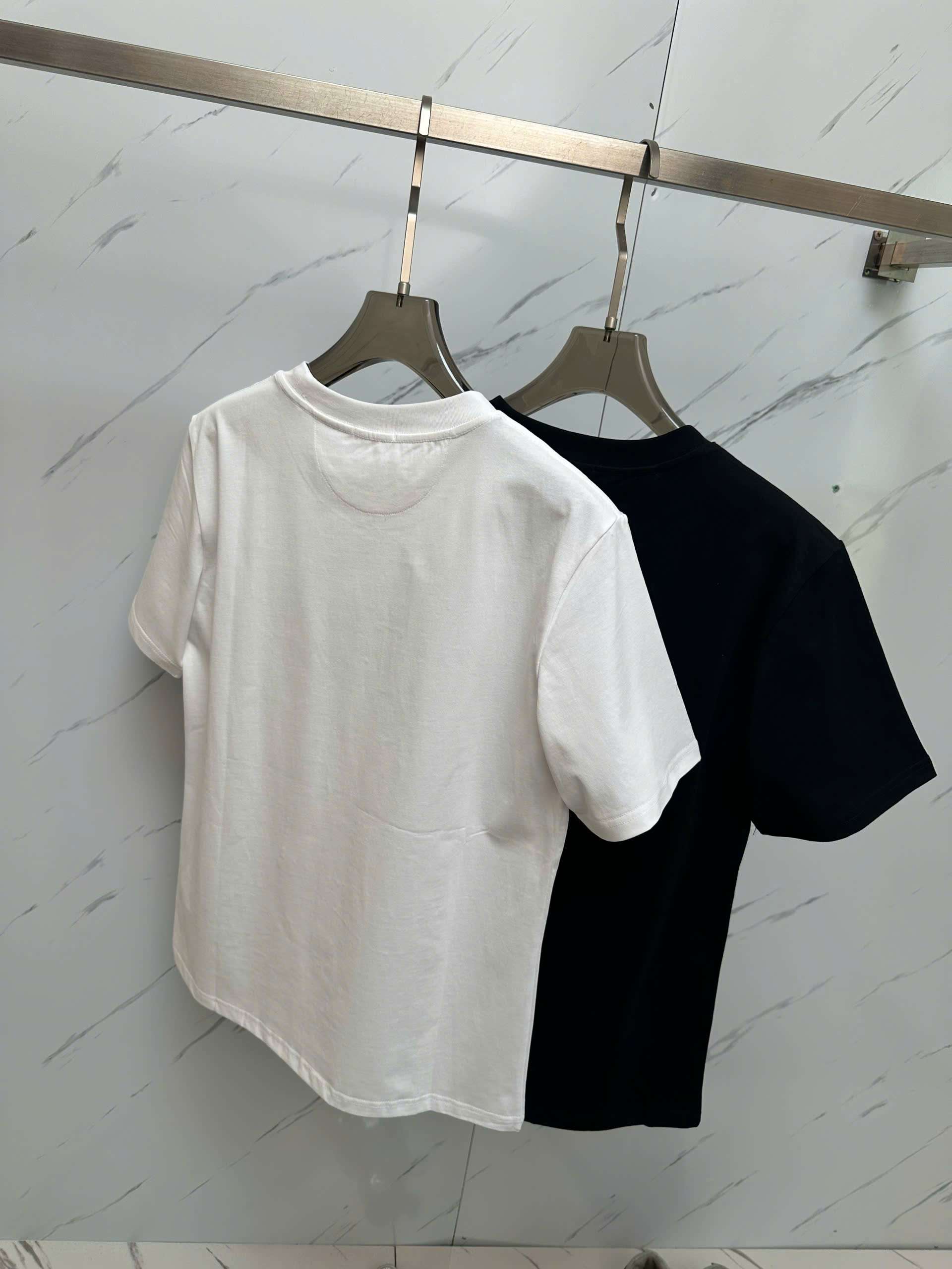 스톤아일랜드 x 디올 콜라보 자수 로고 남여공용 반팔티 (2컬러)