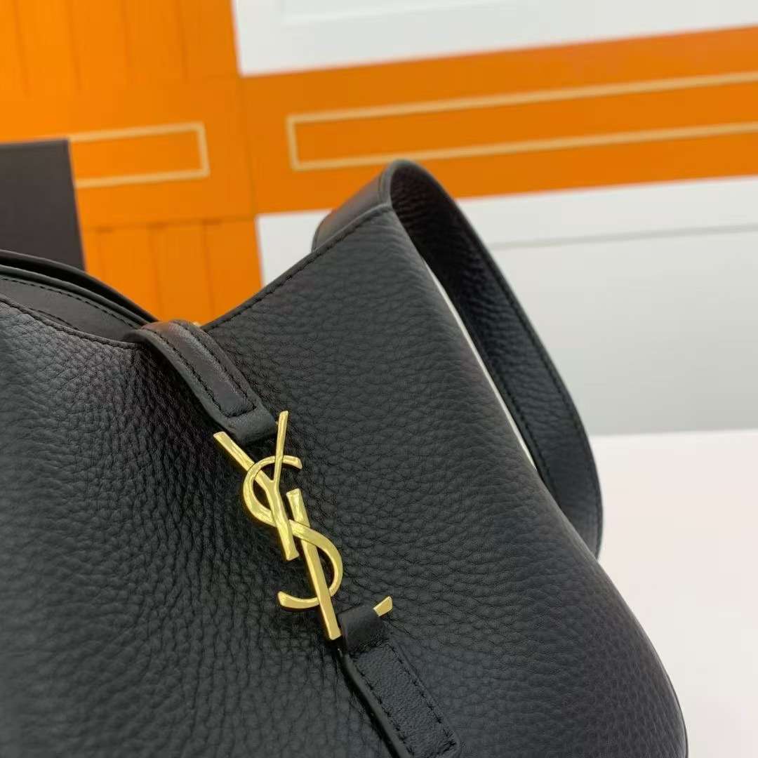 입생로랑 LE5A7 BABY 여성 가방