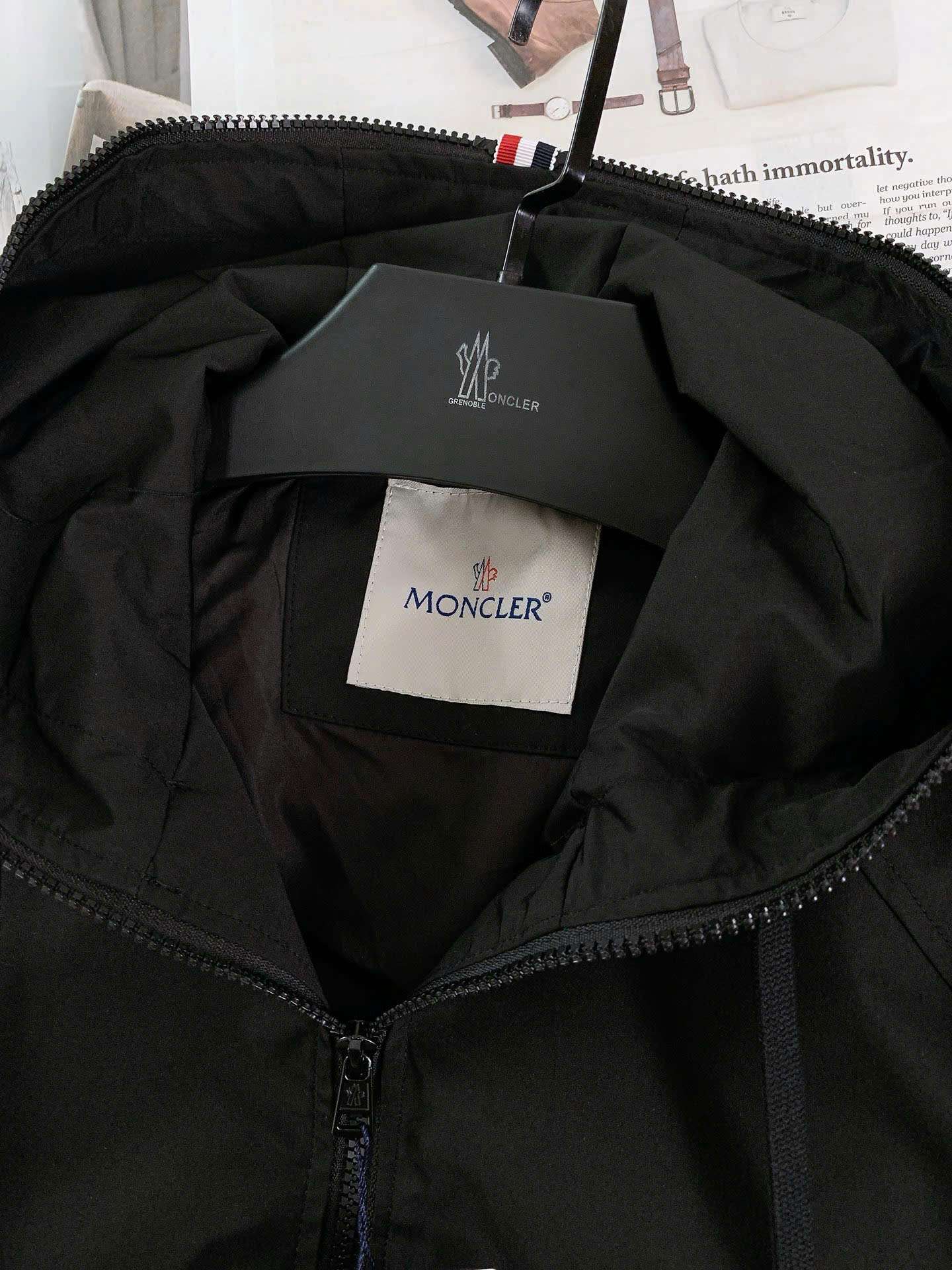 몽클레르 소매 포켓 로고 남성 자켓