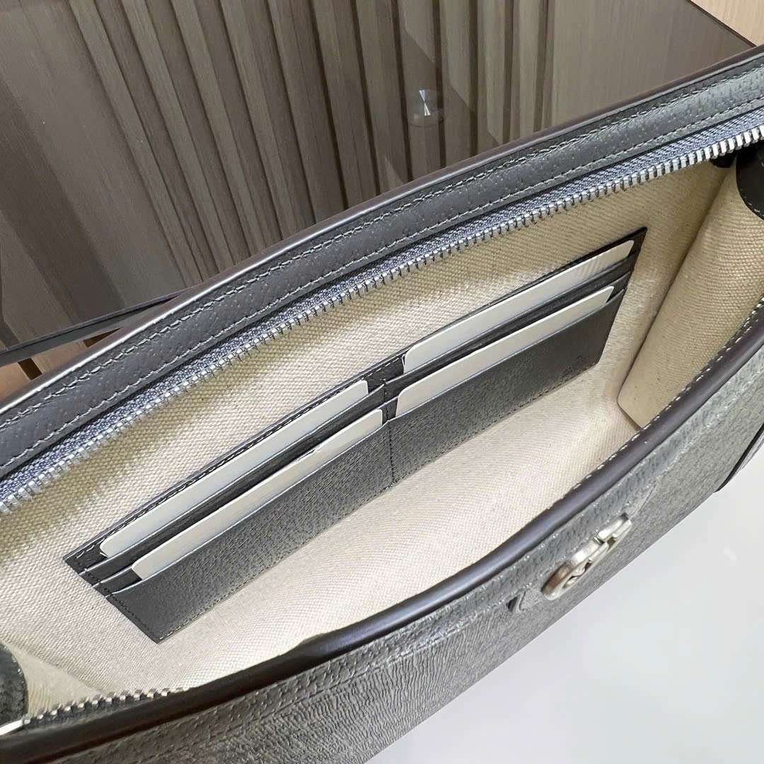 구찌 오피디아 GG 남성 클러치