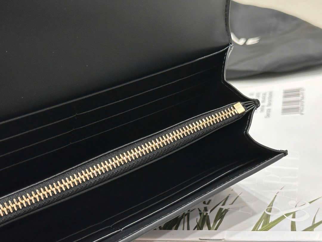 셀린느 TRIOMPHE 여성 장지갑